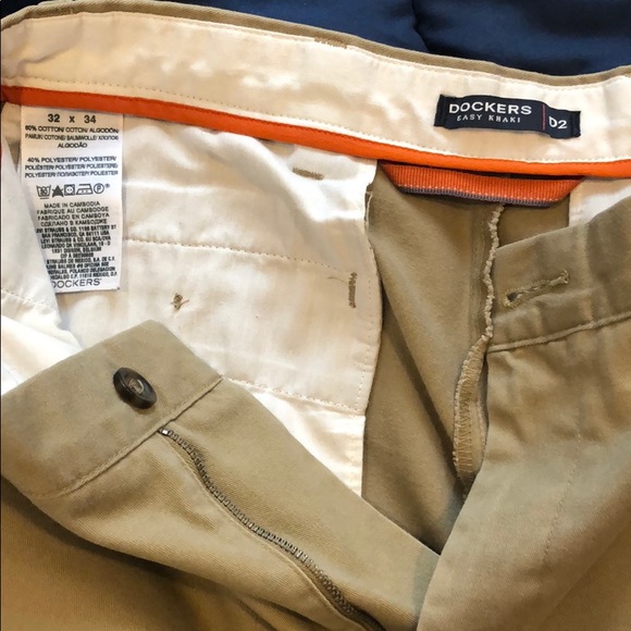 Dockers 32 x 34 khakis - Picture 3 of 3